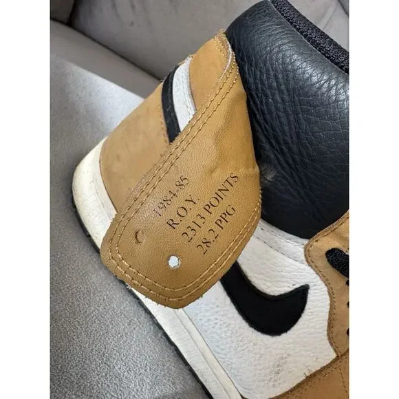 Size 11- Jordan 1 Retro High OG Rookie of the Year 2018 *Pre Owned* - Picture 3 of 10